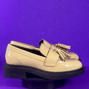 Seychelles Women's Beige Patent Meridian  Platform Loafer Shoe Size 6.5